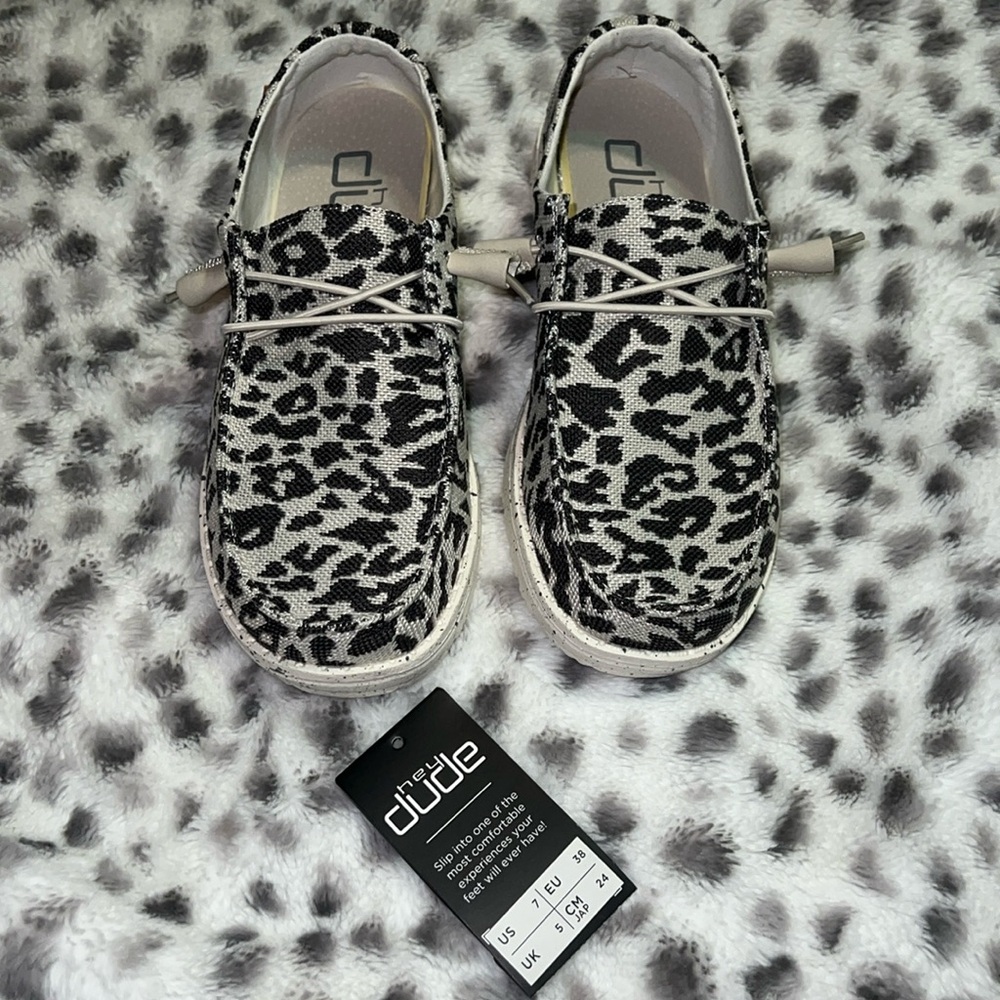 Cheetah Hey Dudes